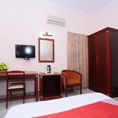 Ferienwohnung Karthika Residency Kochi Exterior foto