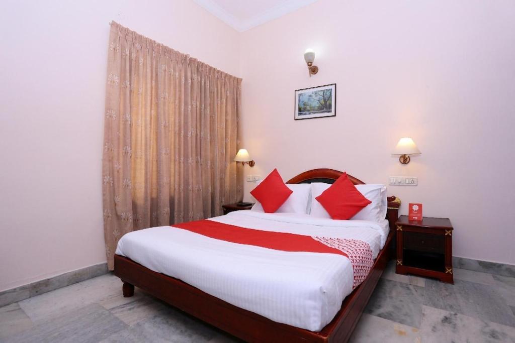 Ferienwohnung Karthika Residency Kochi Exterior foto